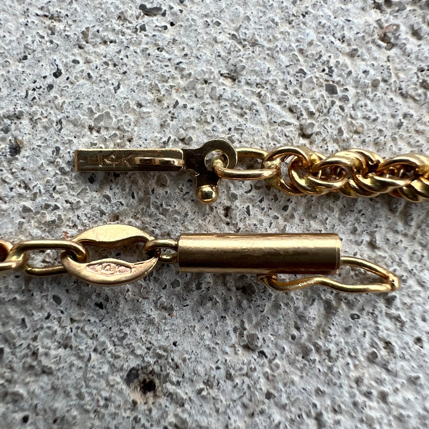 1980’s Solid 14k Yellow Gold Long Rope Chain Necklace (27”)