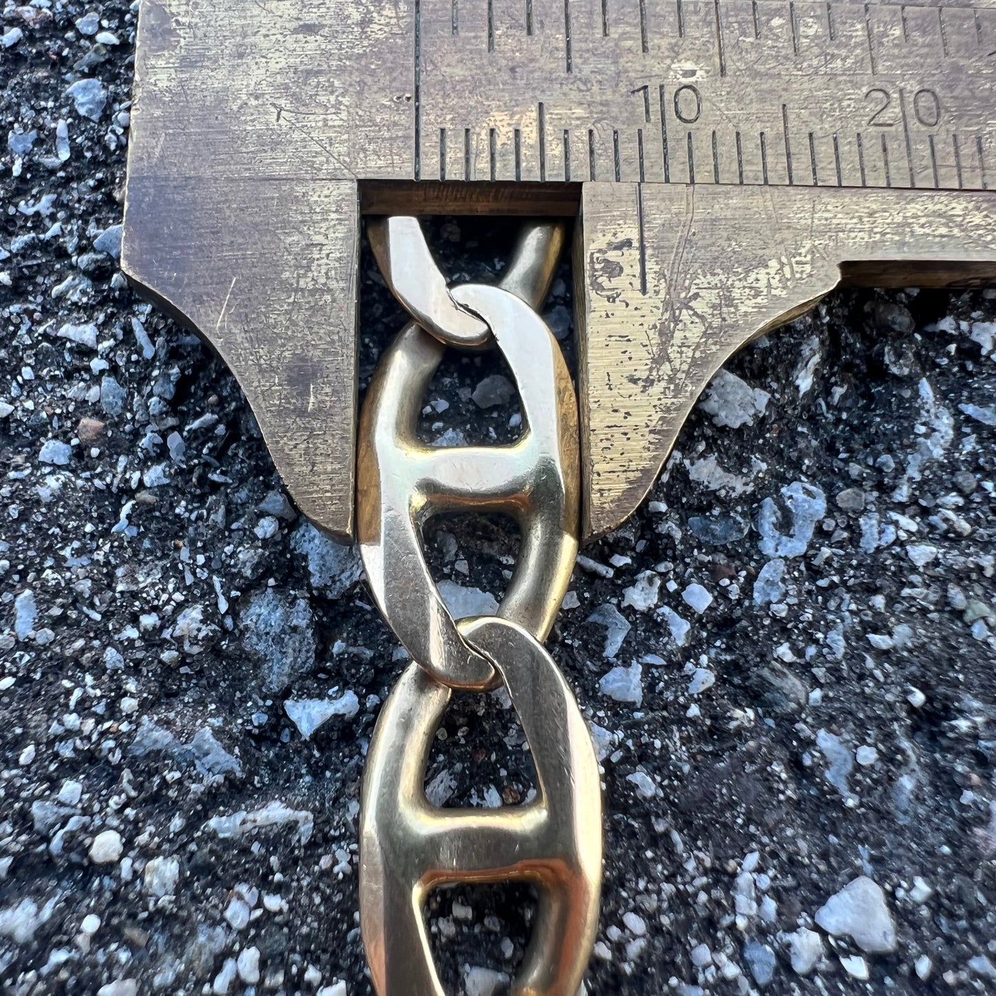 1980’s Solid 14k Heavyweight Italian Mariner Link Chain Necklace (21.25”)