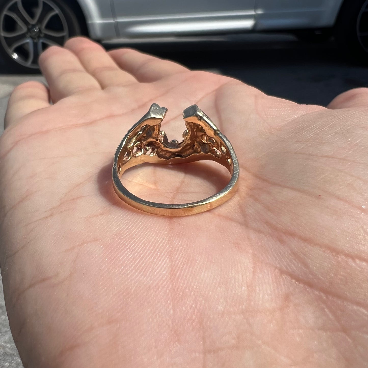 1970’s 14k Freeform Nugget Horseshoe Ring (10.75)