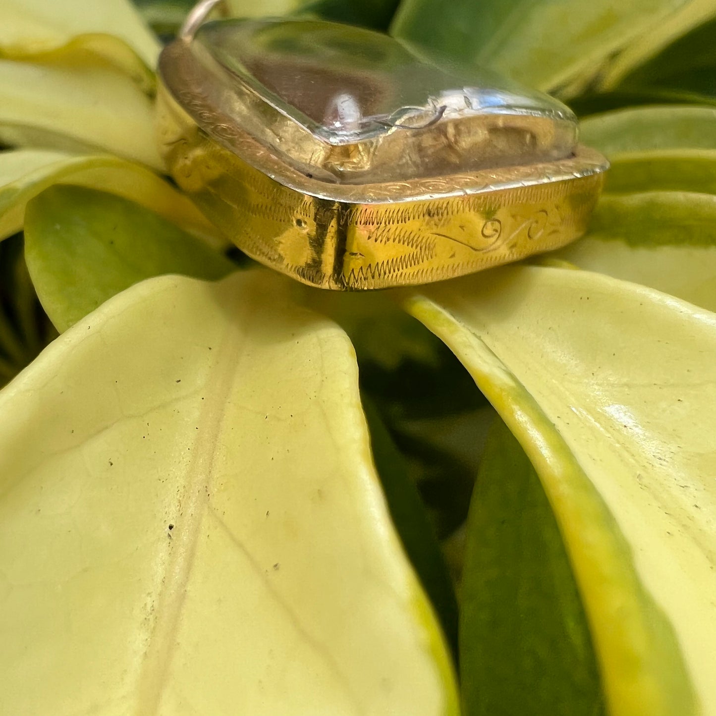 18k Gold Buddha Amulet Pendant