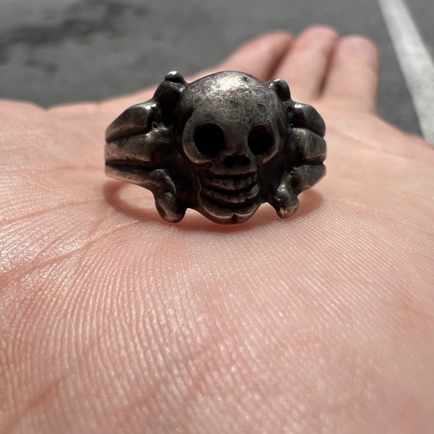 1930’s Sterling Silver Skull And Crossbones Ring