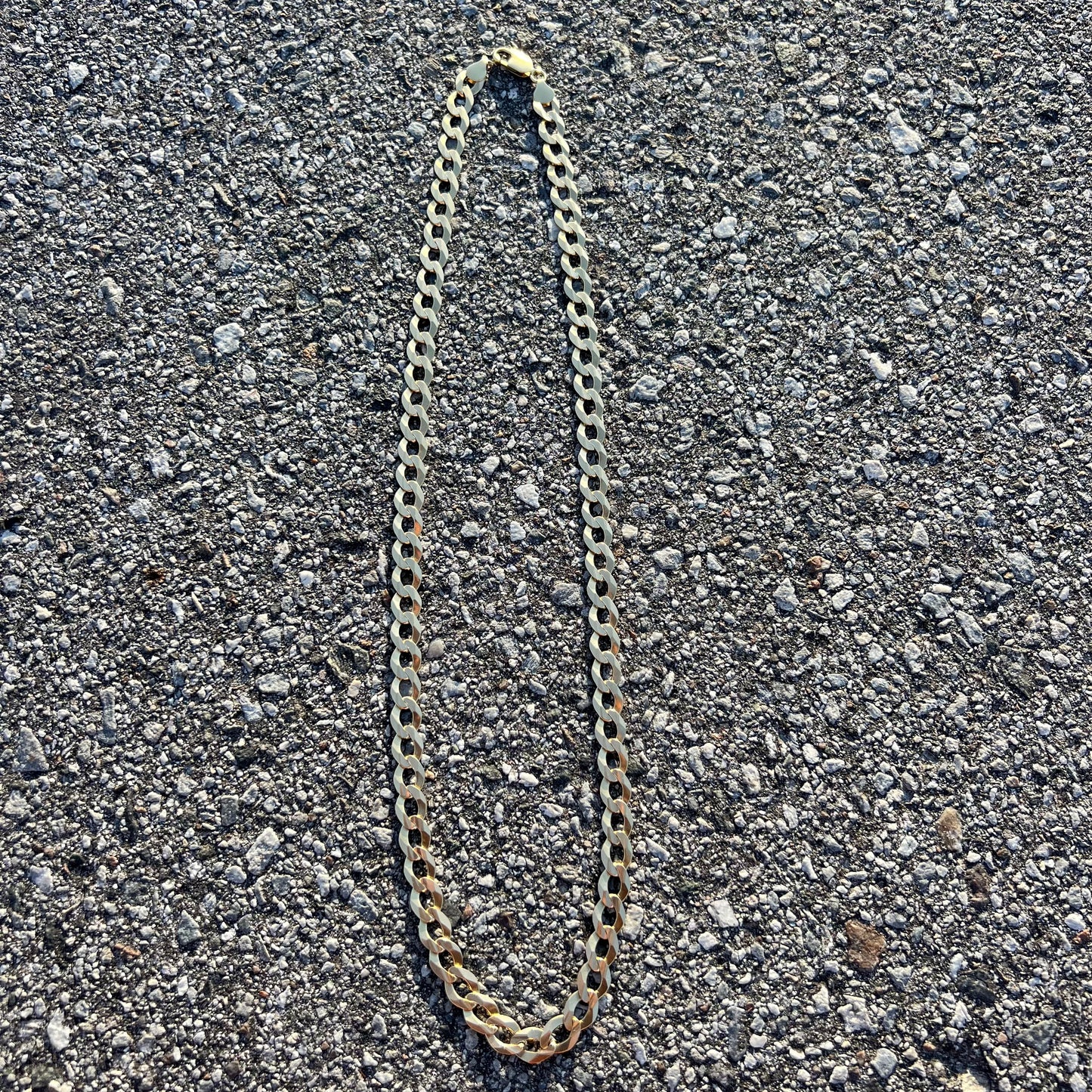 Vintage Solid 14k Yellow Gold Beveled Edge Italian Cuban Link Chain (25”)