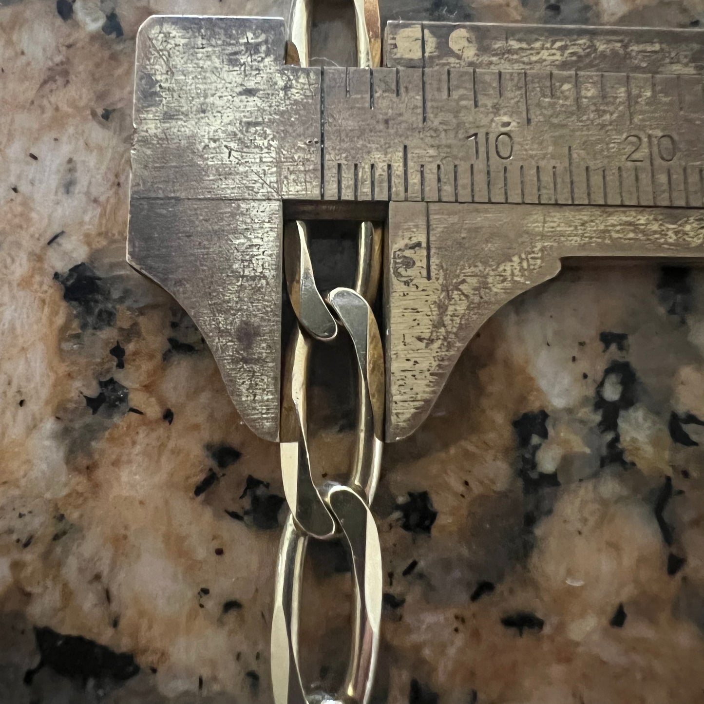 1990’s Solid 14k Italian Thick Elongated Cuban Link Bracelet (7.75”)