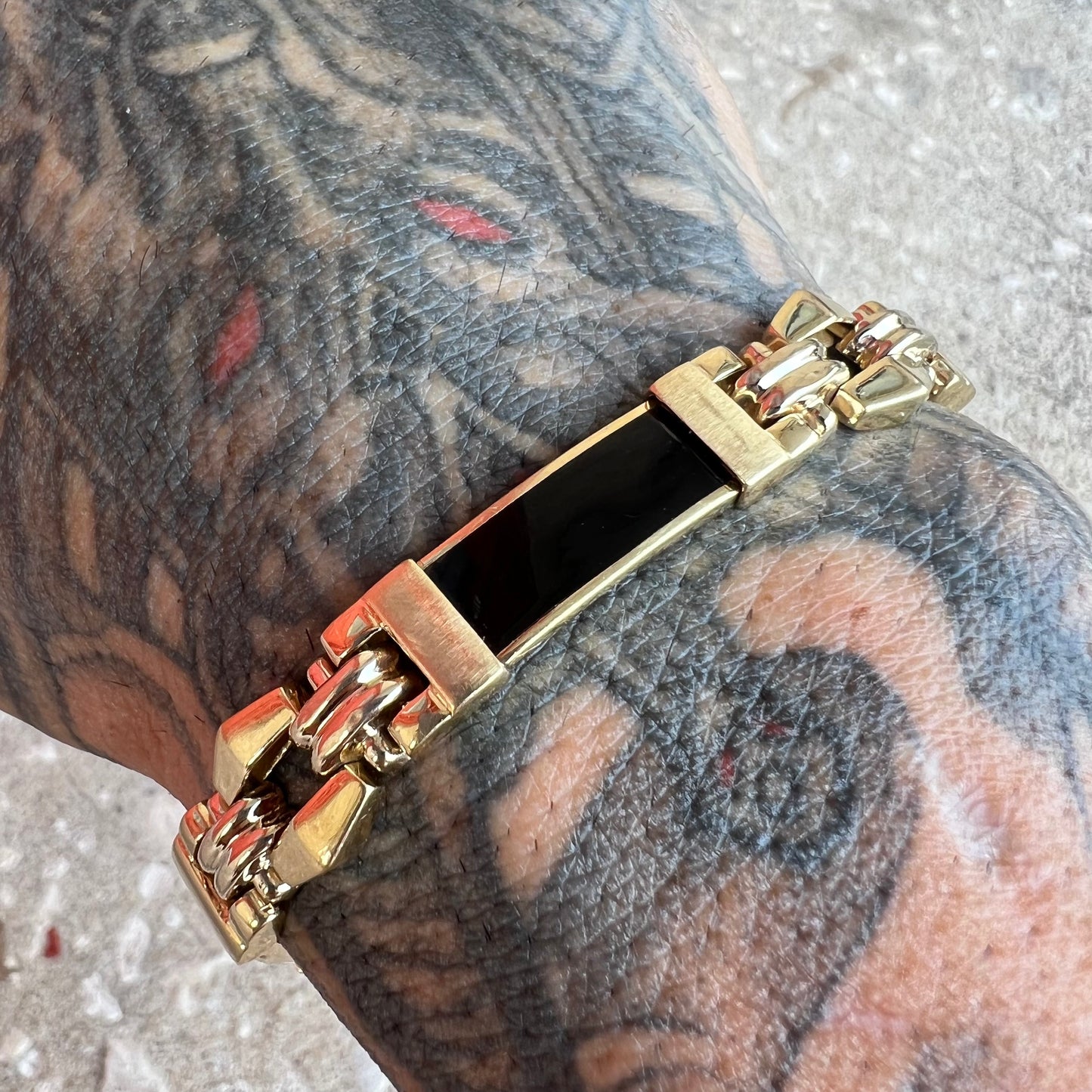 1980’s/90’s Italian 14k And Black Onyx Masculine Link Bracelet