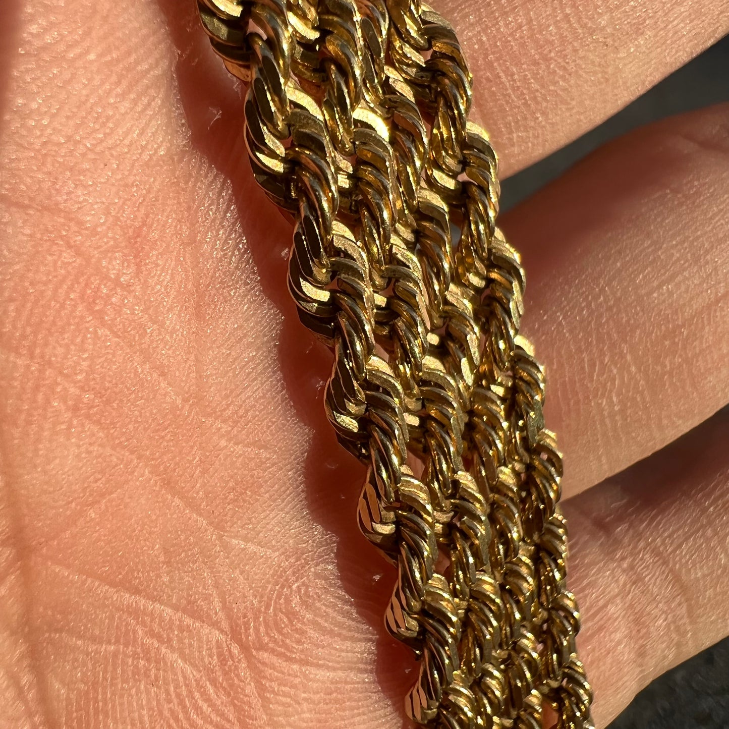 Vintage Solid 14k Diamondcut Rope Chain