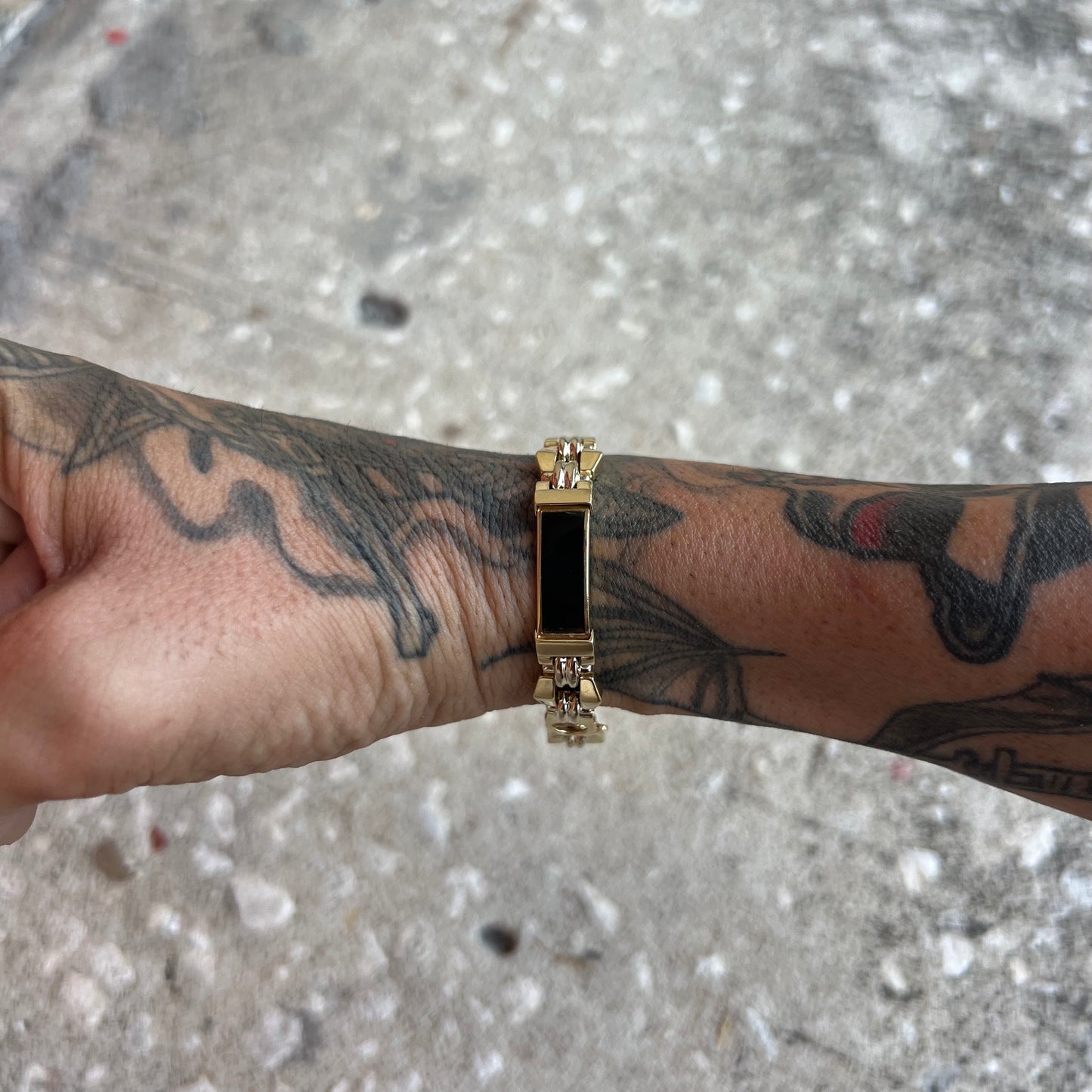 1980’s/90’s Italian 14k And Black Onyx Masculine Link Bracelet