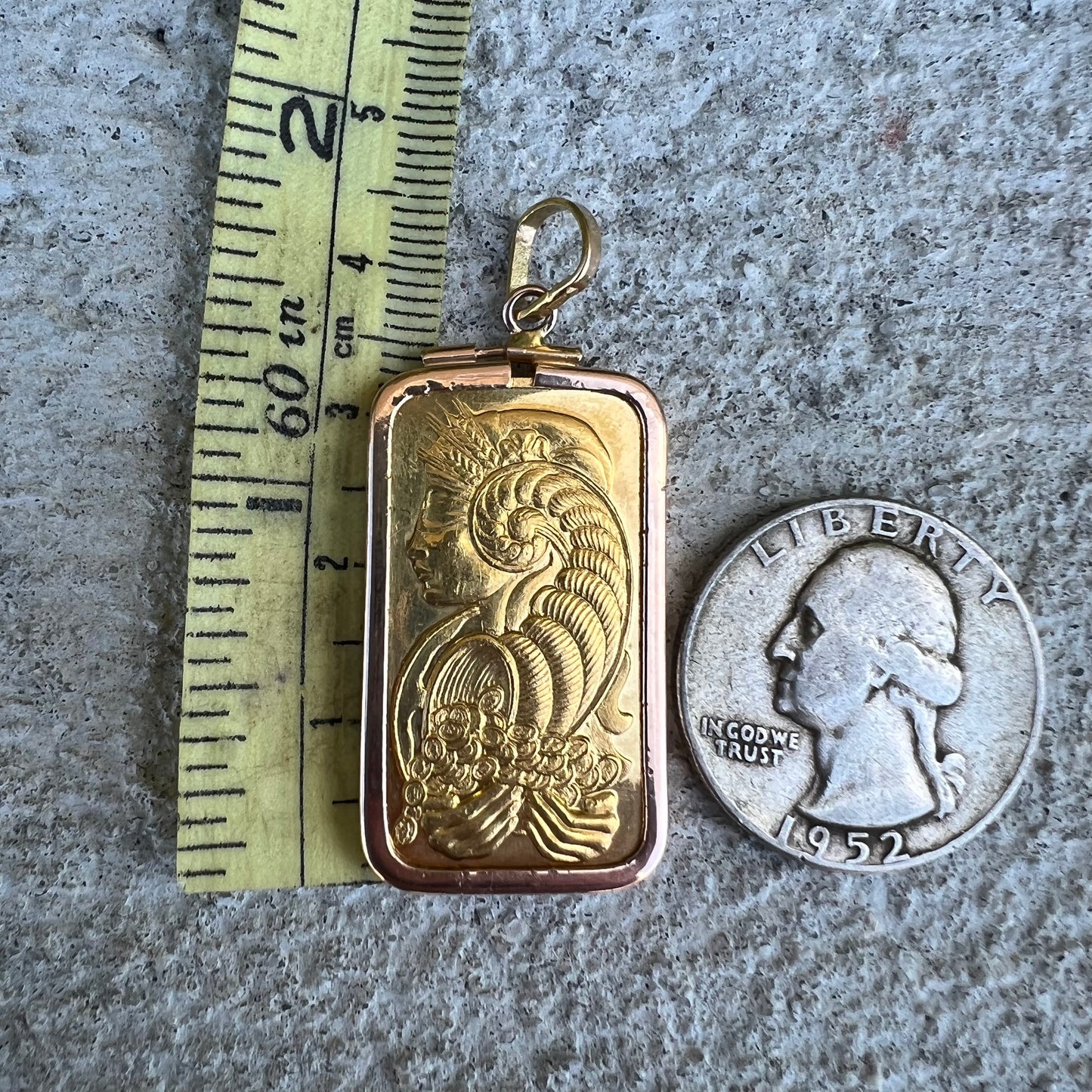 24k PAMP Suisse 20g Lady Fortuna Bar Pendant