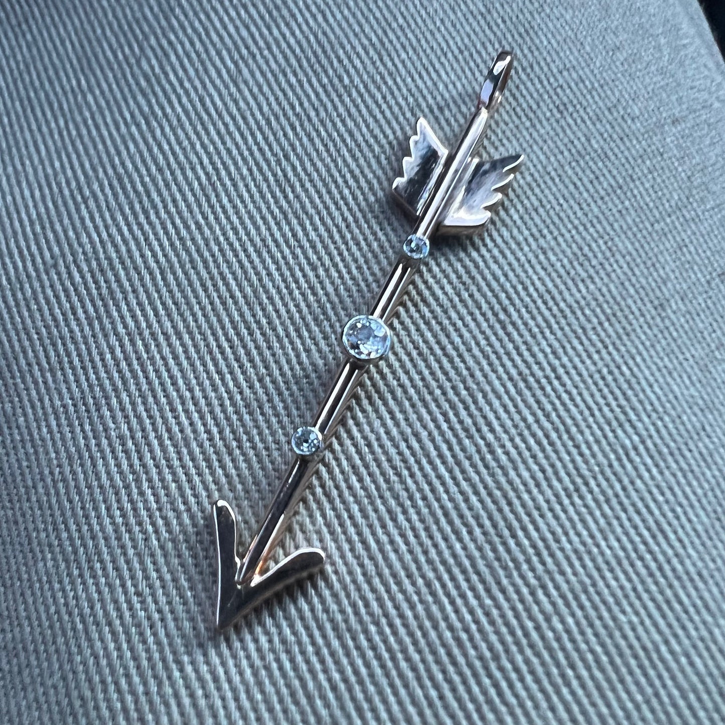 Victorian 14k Gold Natural Old Mine Cut Diamond Arrow Pendant