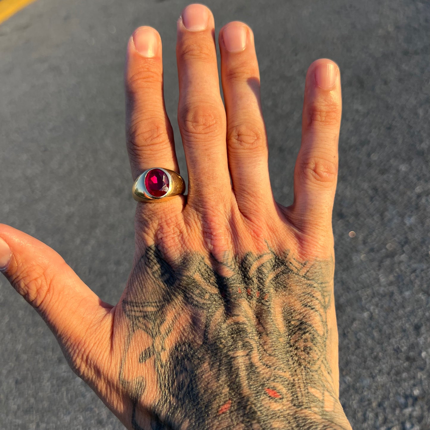 Mid Century 10k Red Spinel Comfort Fit Ring