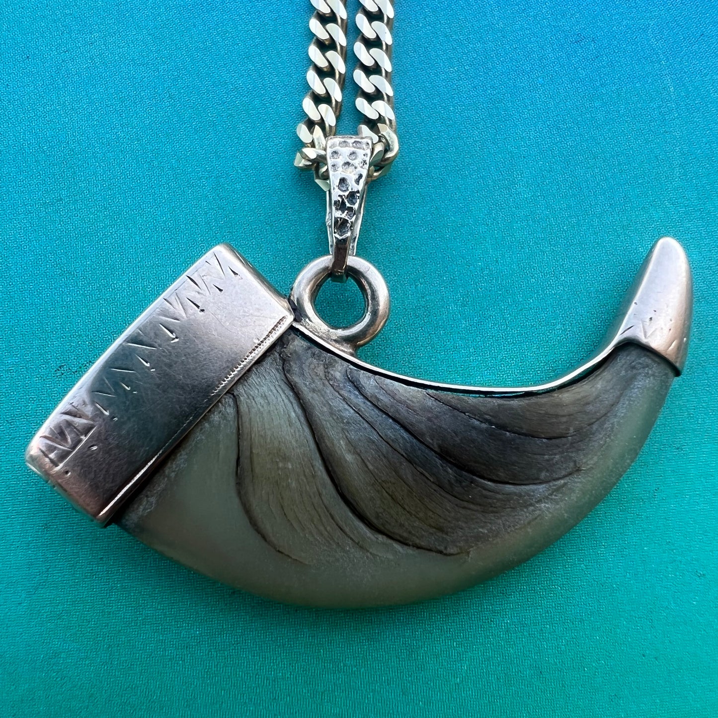 1800’s 14k Tiger Claw Pendant