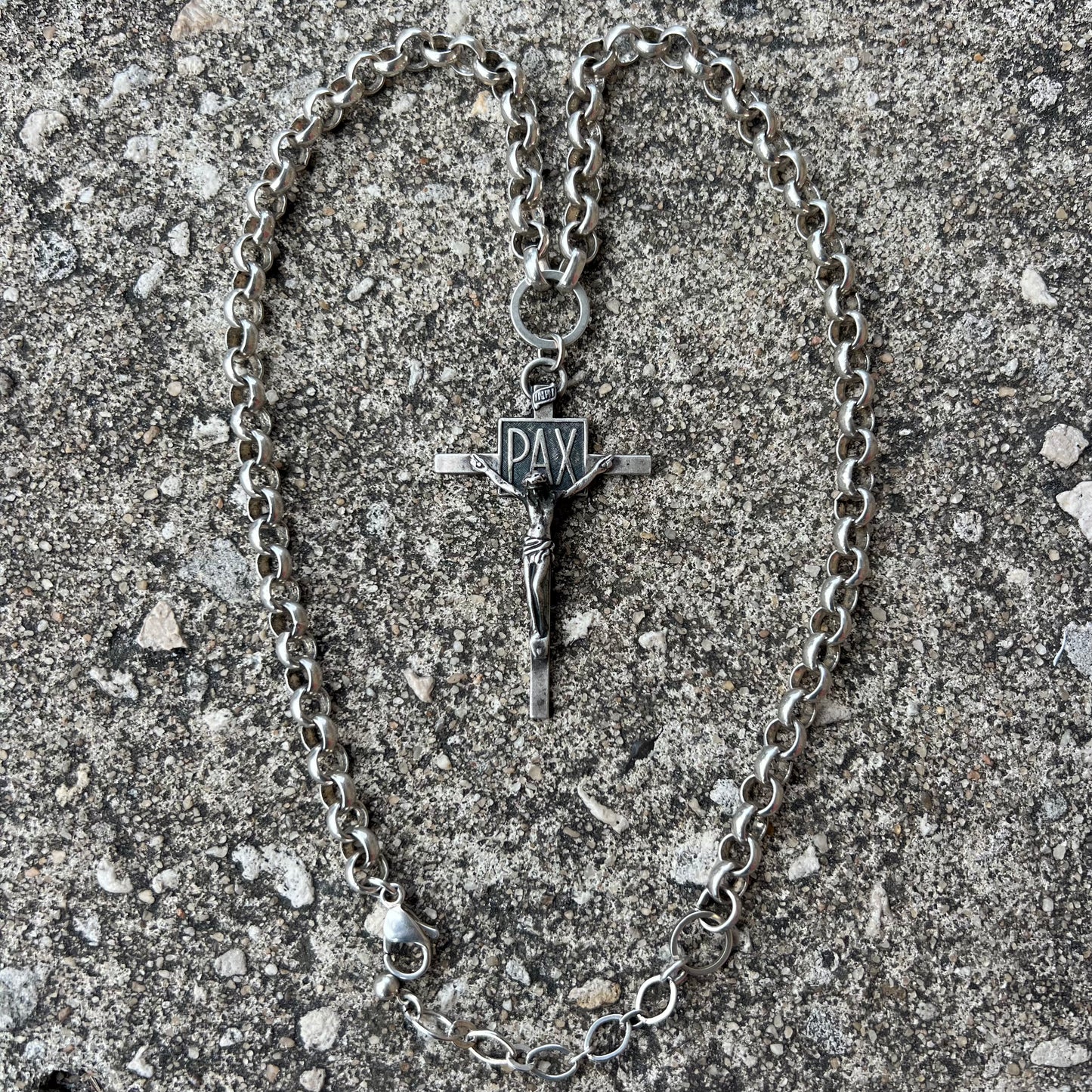 Vintage Sterling/.925 Rolo Link Chain With Crucifix