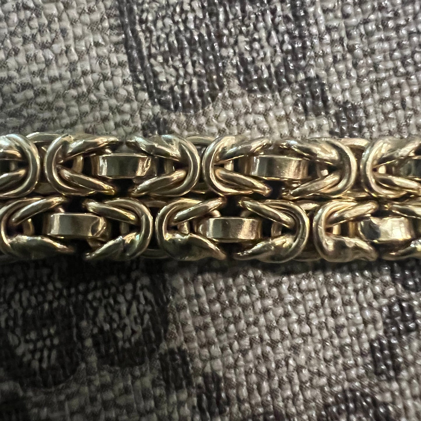 Vintage Solid 18k Byzantine Bracelet