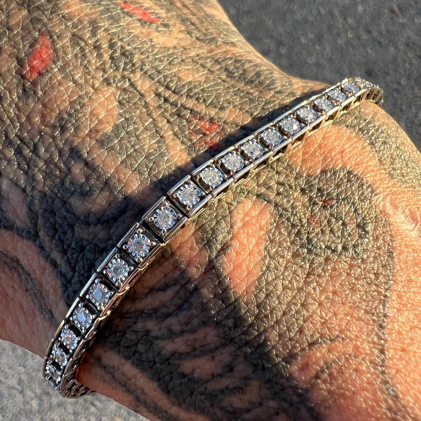 Vintage 10k White Gold Classic 1.75CTW Diamond Tennis Bracelet