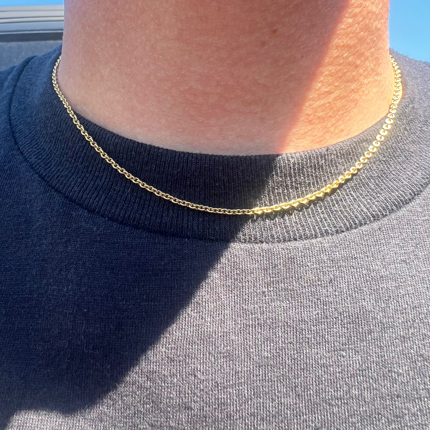 Vintage Solid 18k Cable Link Necklace