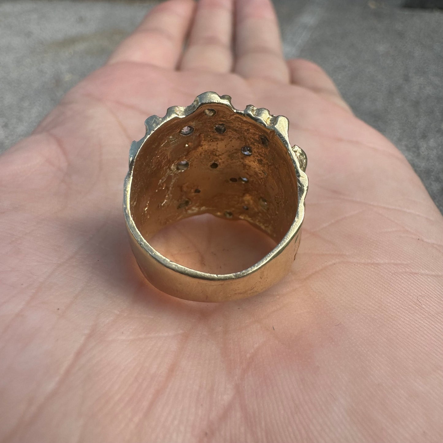 1970’s Solid 14k Yellow Gold .80ctw Natural Diamond Encrusted Brutalist Nugget Ring (6.25)