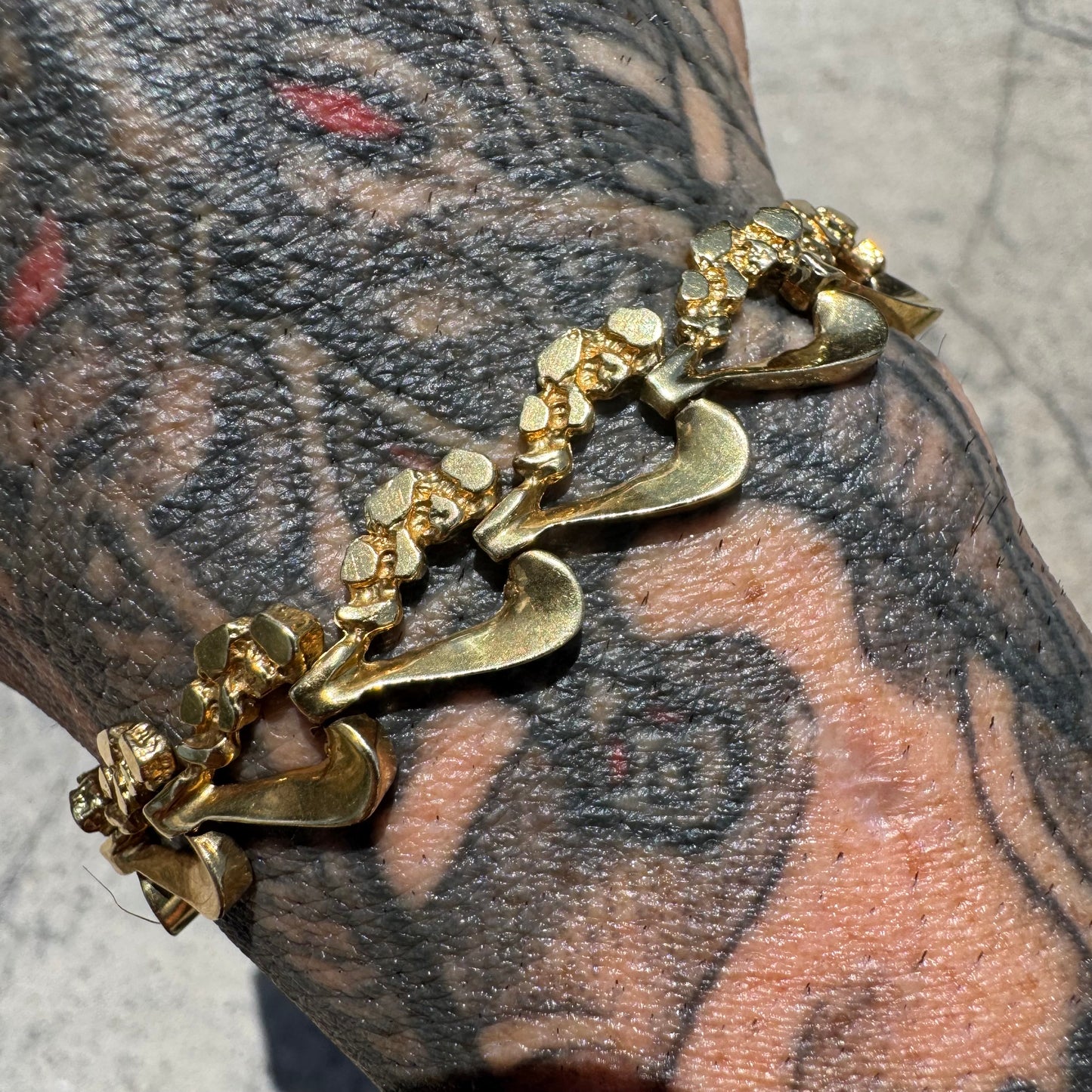 1970’s Solid 14k Yellow Gold Heavyweight Nugget Heart Link Bracelet (6.75”)