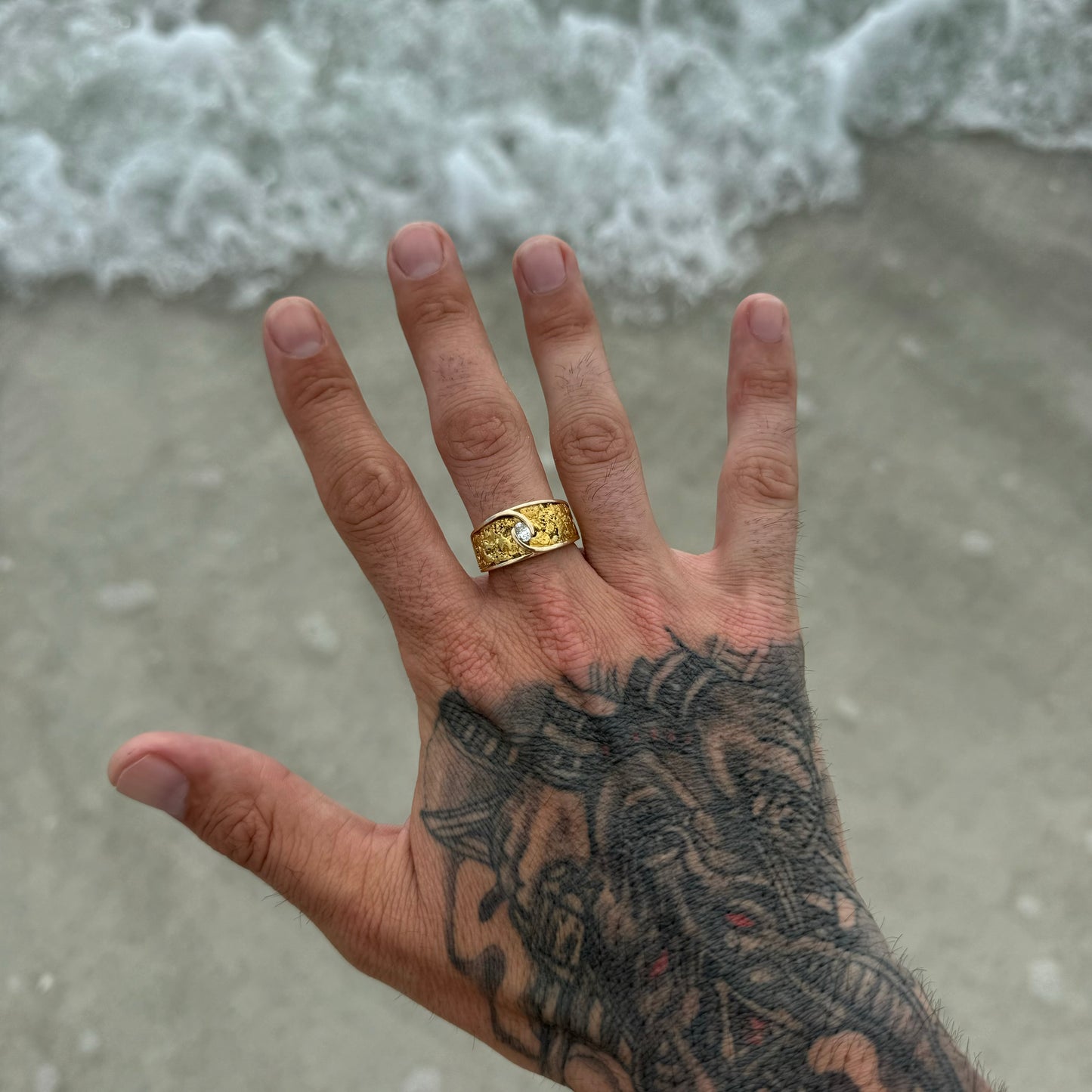 Vintage 22k Raw Gold Nugget Inlaid .15CT Natural VVS Diamond 14k Yellow Gold Ring (9.5)