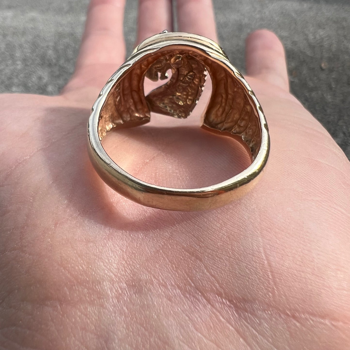 1990’s Solid 14k Gold Good Luck Bucking Stallion Horseshoe Ring (12.5)