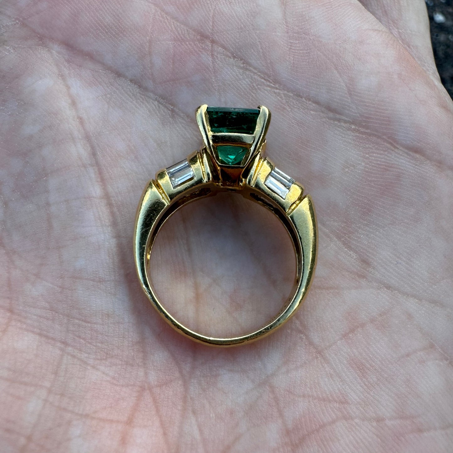 Vintage 4.0ct Emerald 18k Yellow Gold Natural .50ctw Baguette Diamond Ring (7.25)