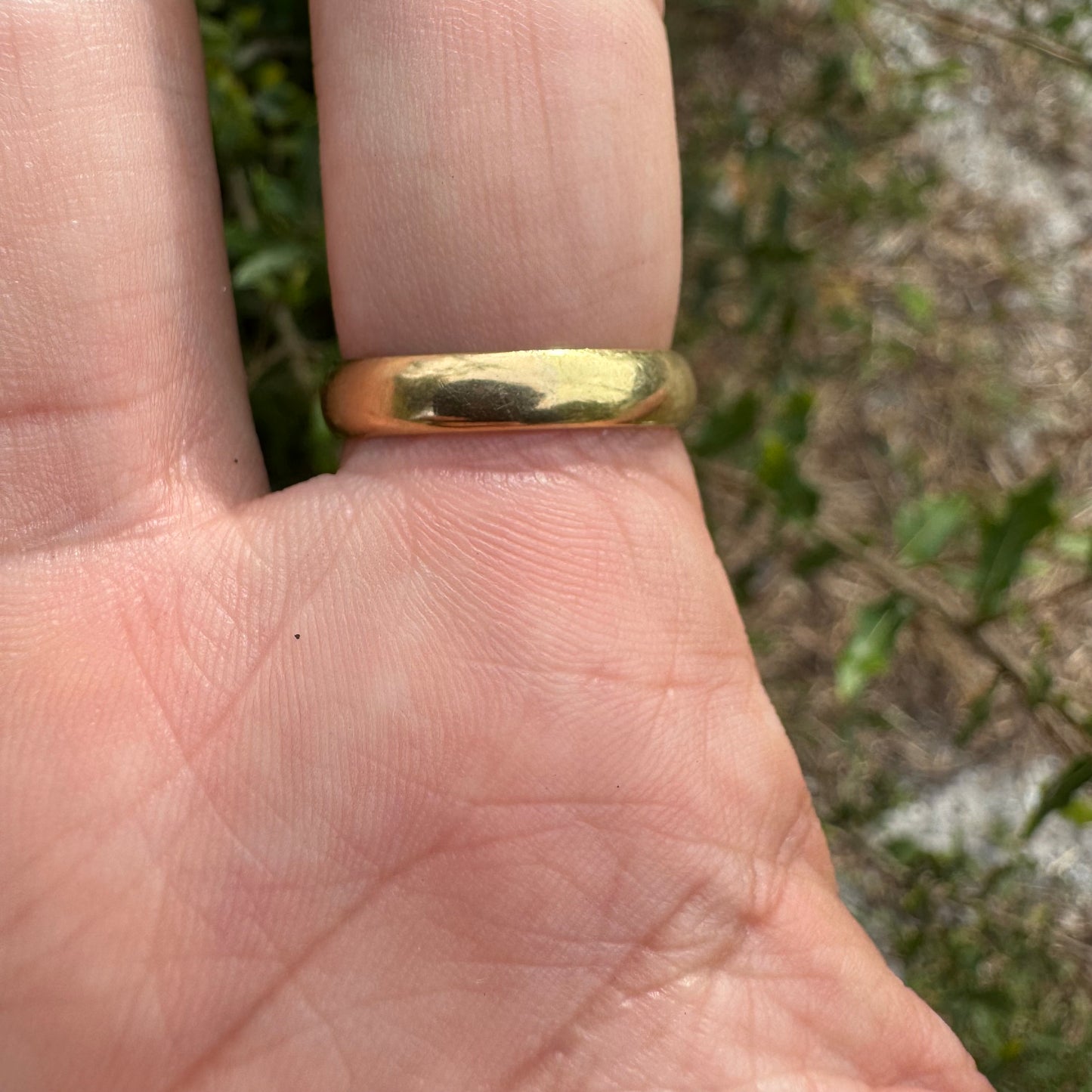 Antique Solid 18k Yellow Gold .91ct Old Euro Cut Diamond “Rub Over” Gypsy Ring (9.5)