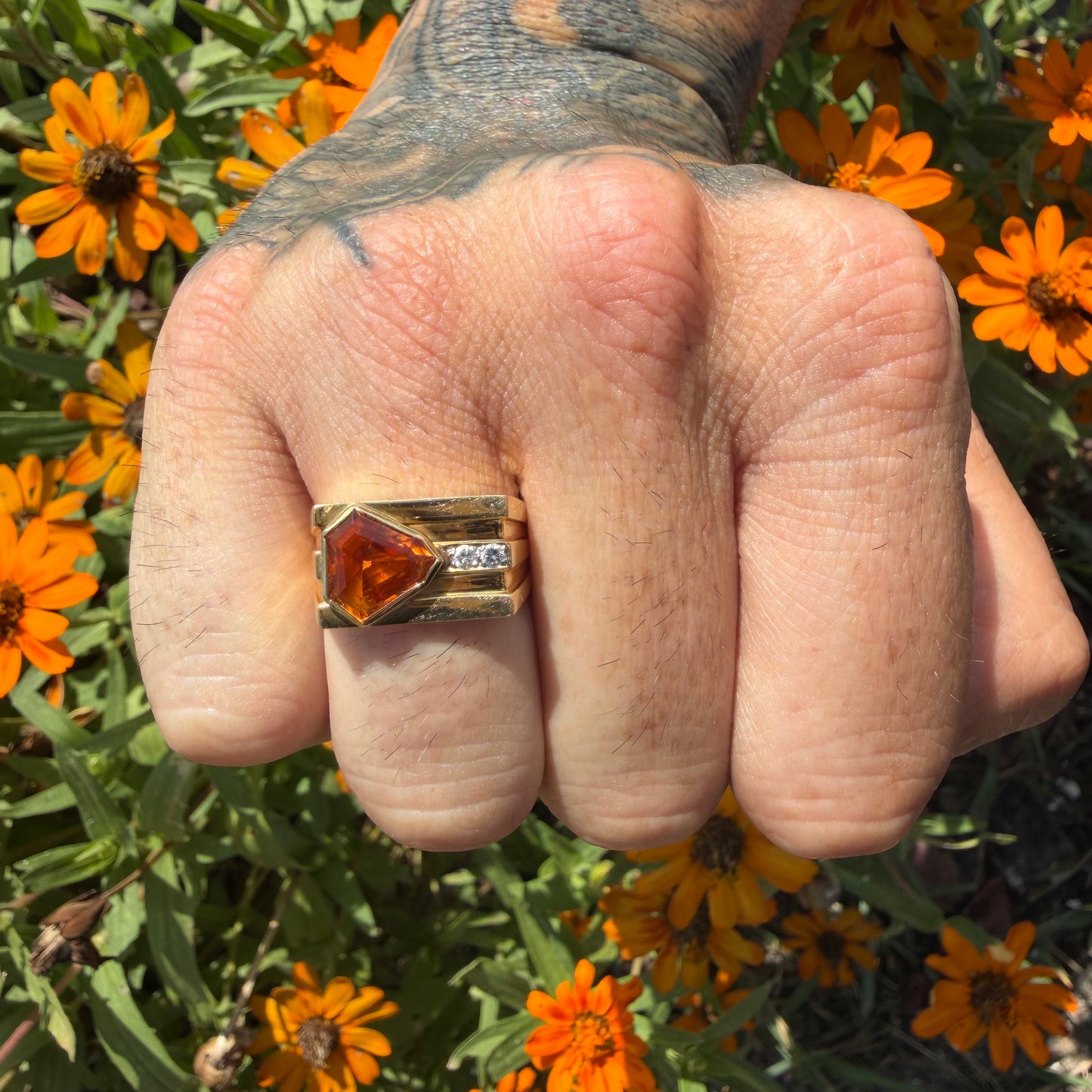 Vintage Solid 18k Yellow Gold Shield Cut Orange Sapphire And Diamond Signet Ring (8.25)