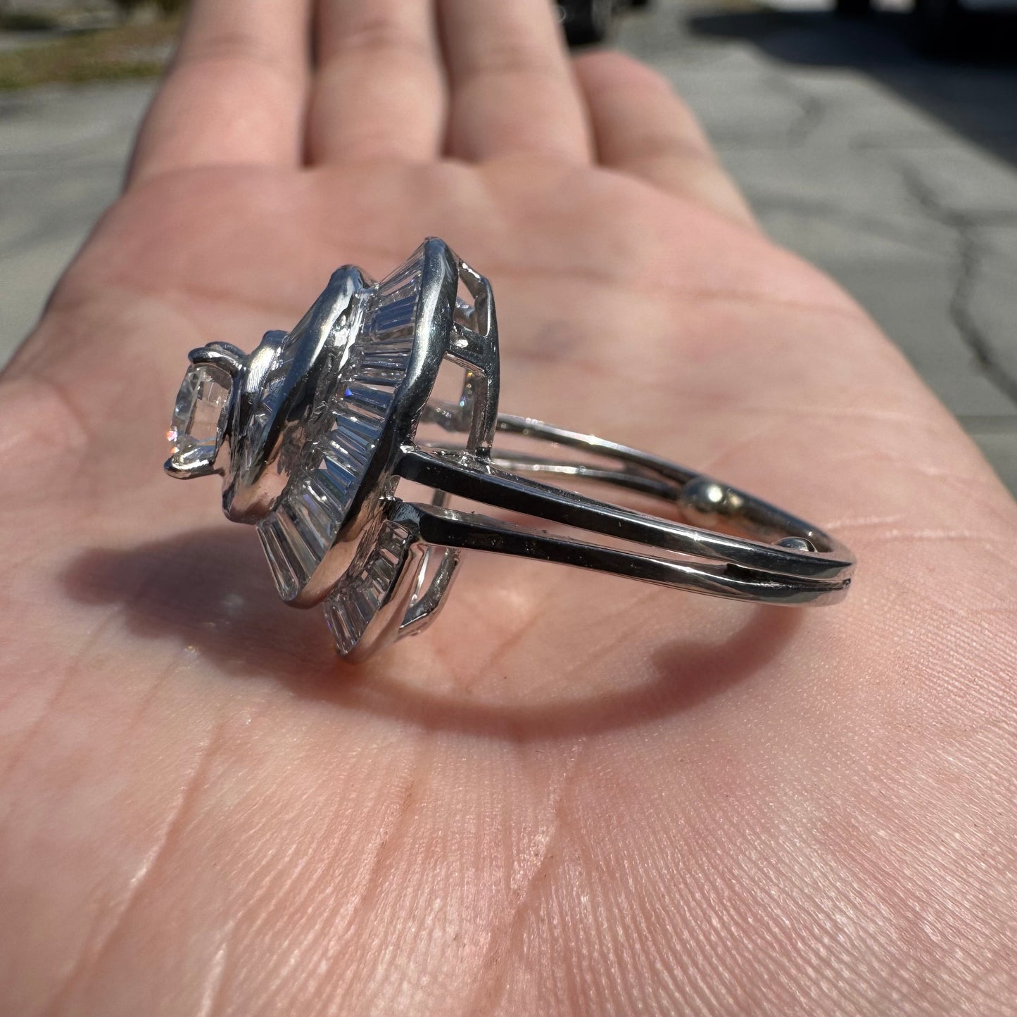 Art Deco Oscar Heyman Bros. Solid Platinum 3.8ctw Natural VS1 Diamond Cocktail Ring (5)