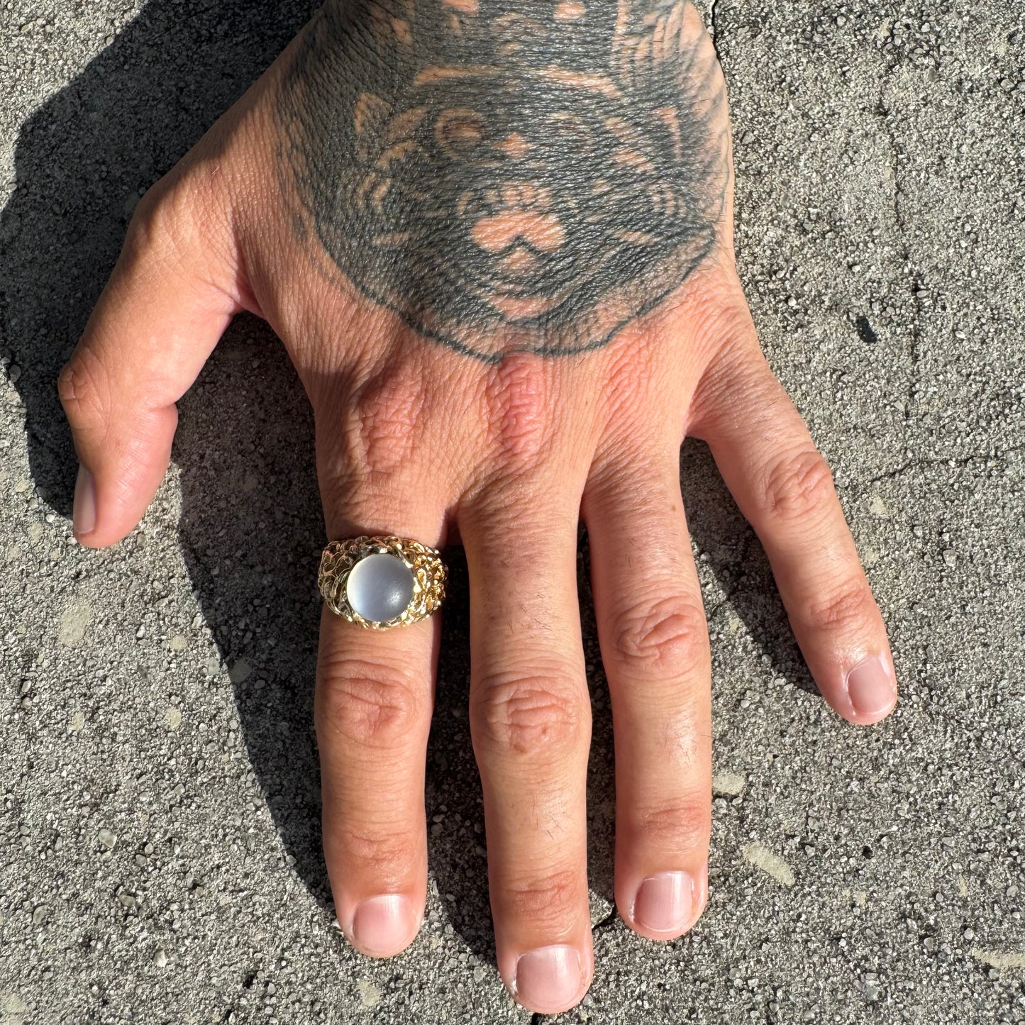 1970’s Solid 14k Yellow Gold Heavyweight Brutalist Moonstone Ring (9)