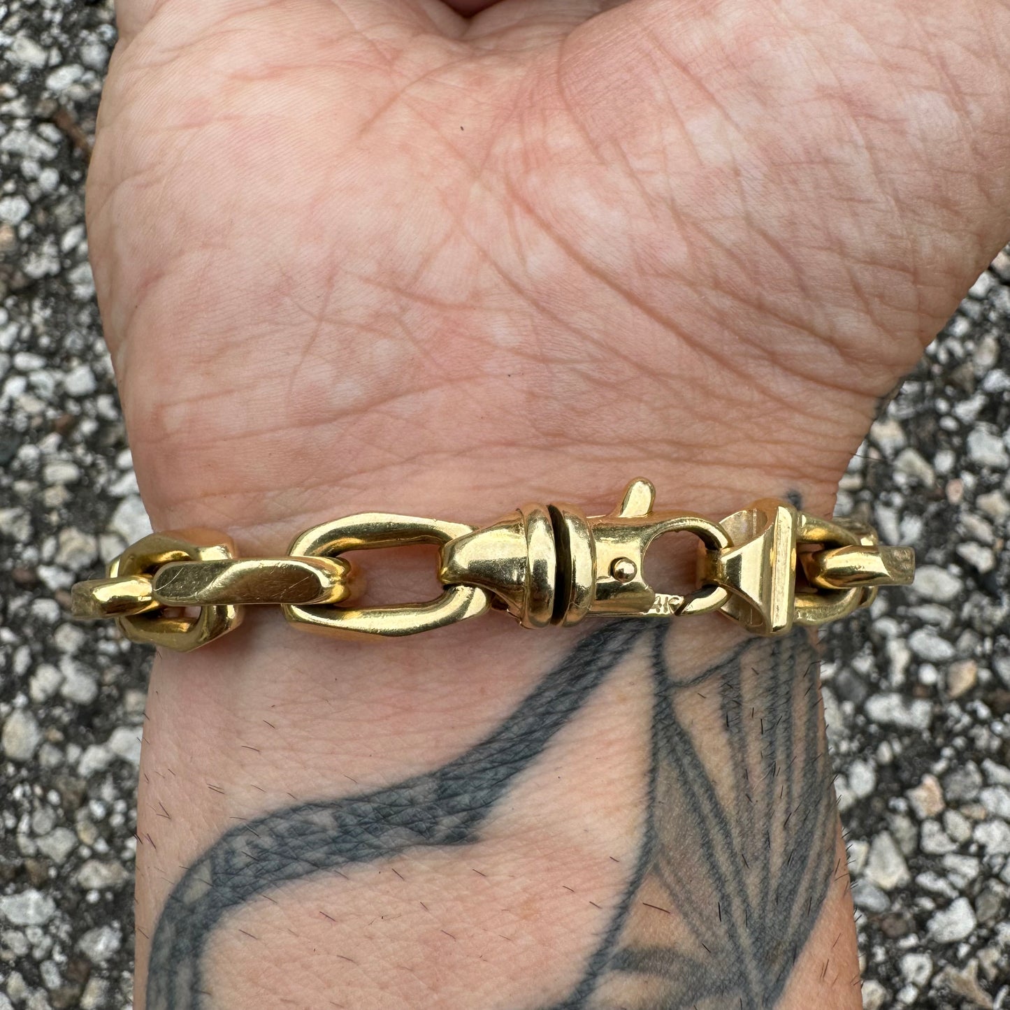 Vintage Solid 14k Yellow Gold Heavyweight Knife-Edged “Biker Chain” Anchor Link Bracelet (8”)