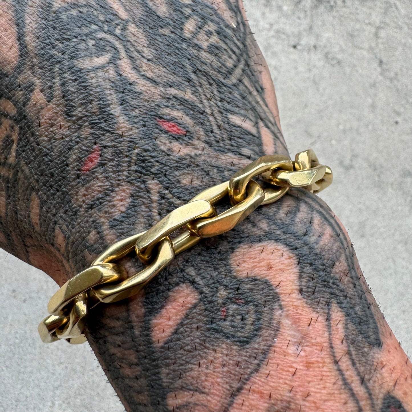 Vintage Solid 14k Yellow Gold Heavyweight Knife-Edged “Biker Chain” Anchor Link Bracelet (8”)
