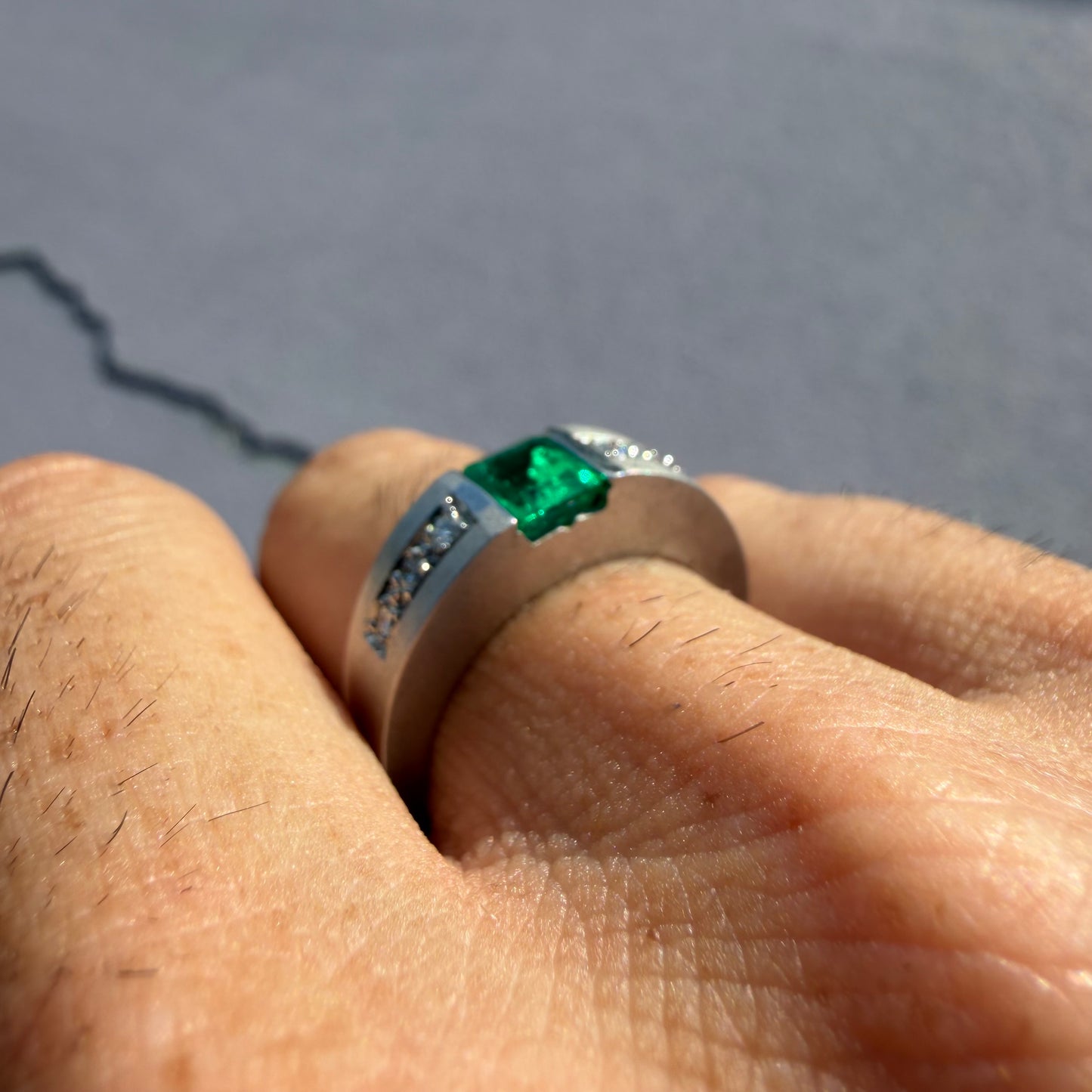1980’s New Old Stock Solid 18k White Gold 1.25ctw Natural Columbian Emerald and VS Diamond Ring (8)