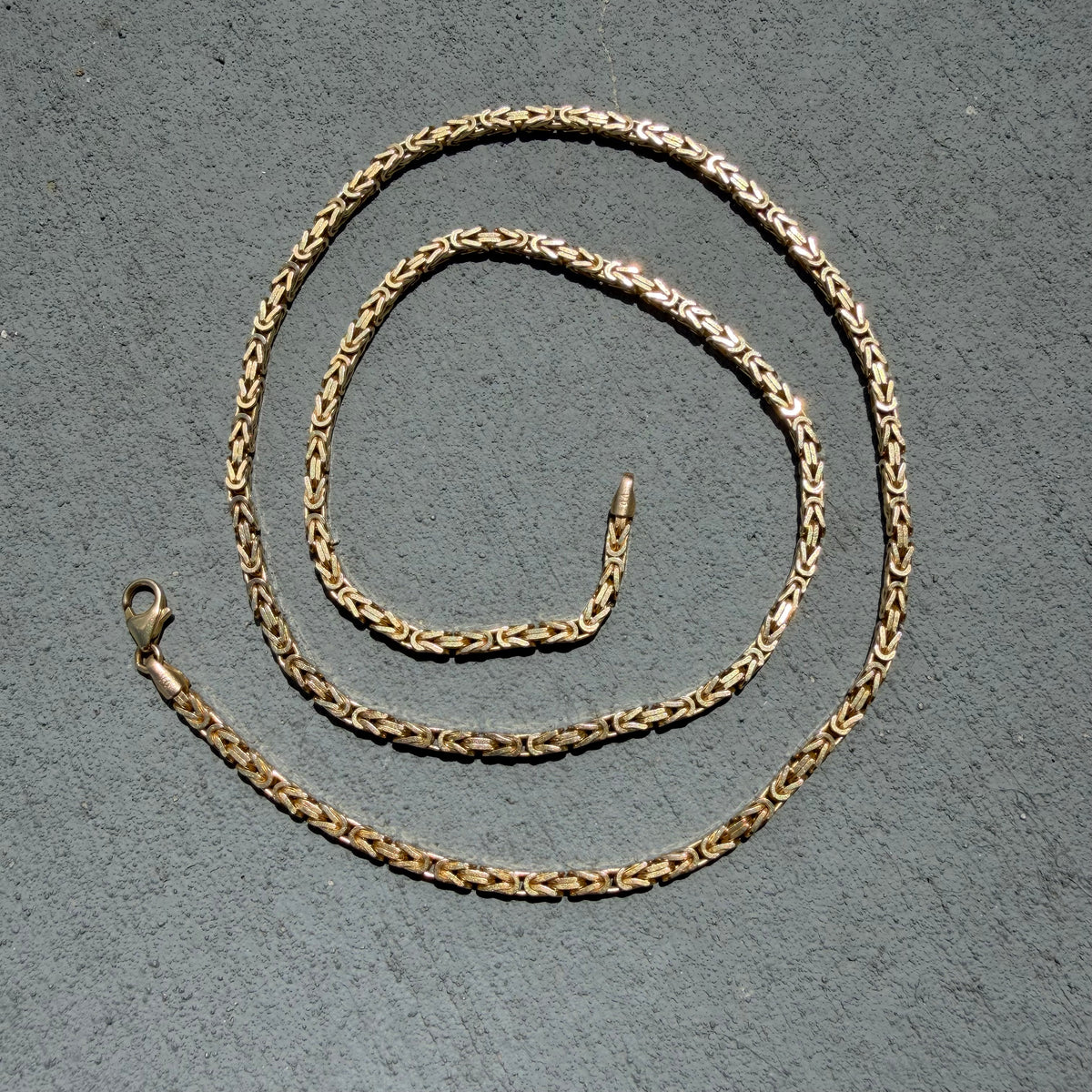 Vintage Solid 14k Italian Yellow Gold Heavyweight Byzantine Link Necklace (24”)