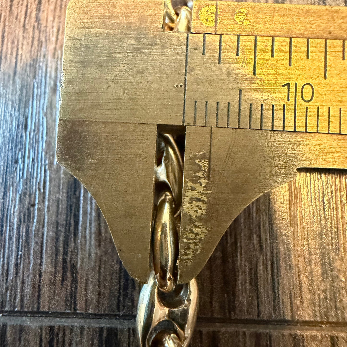 Vintage Solid 14k Yellow Gold Heavyweight Chaine D’ Ancre Puffed Mariner Link Necklace (20.75”)