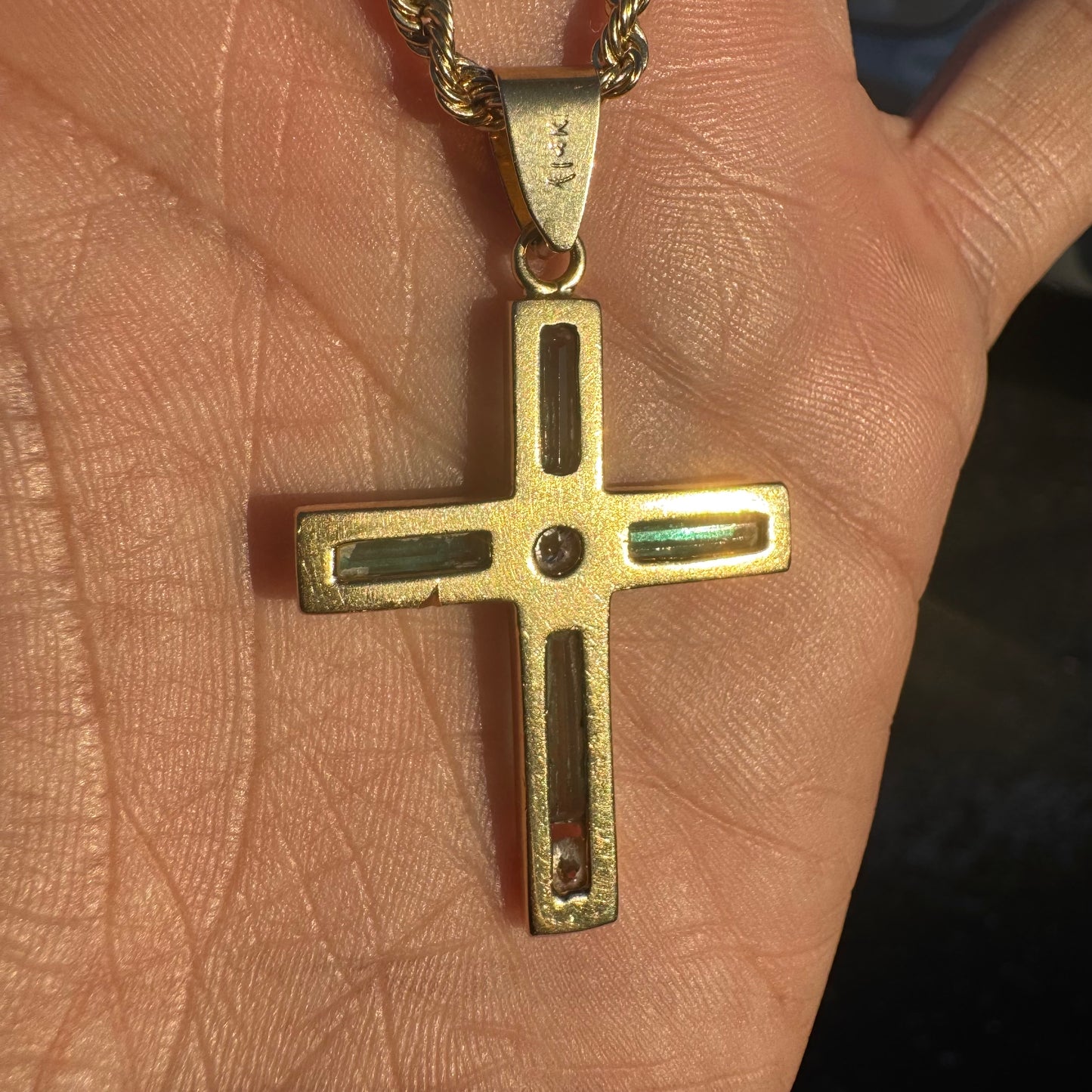 Vintage Solid 14k Yellow Gold 2.65ctw Natural Columbian Emerald And Diamond Cross Pendant