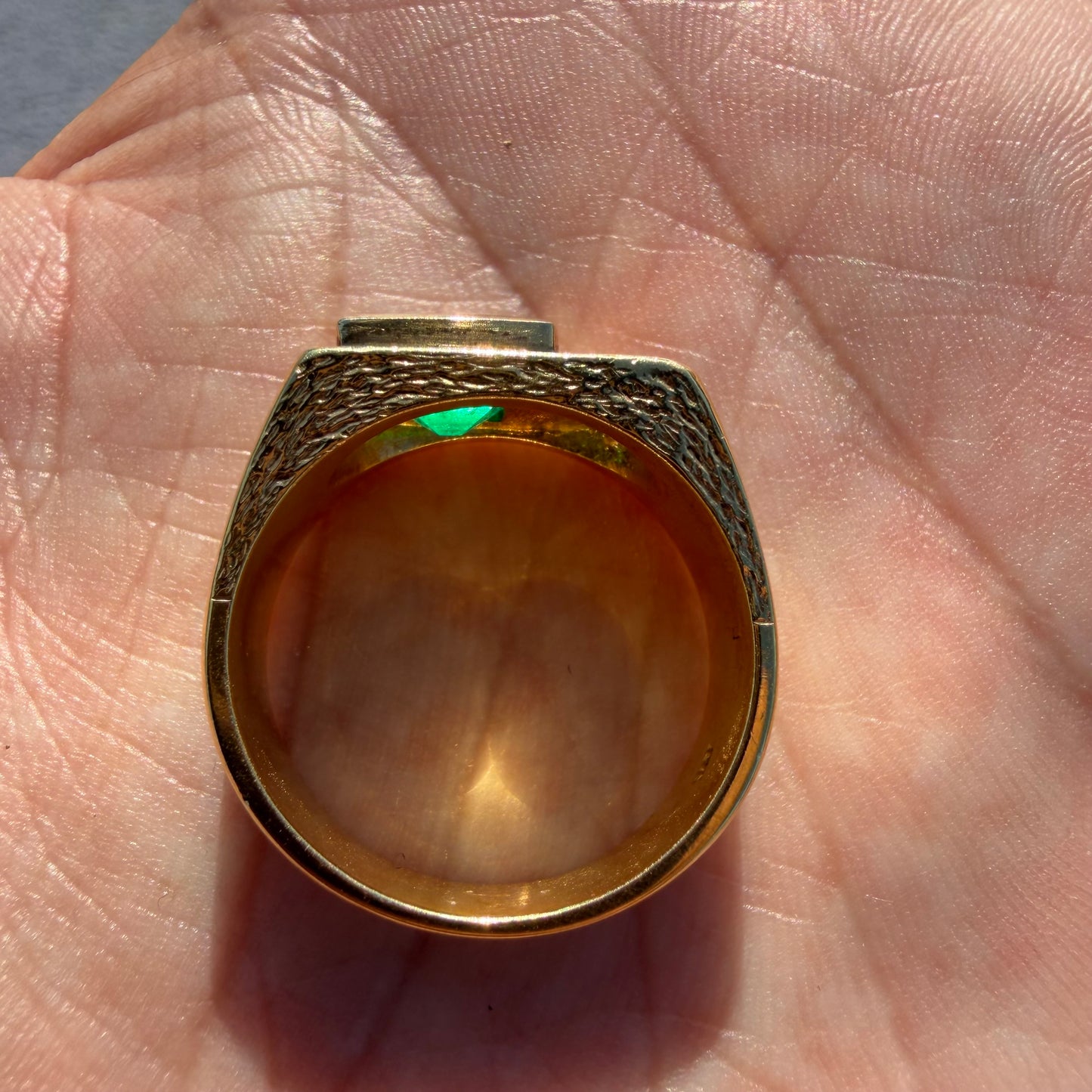 1980’s New Old Stock Solid 18k Yellow Gold 1.95ctw Natural Colombian Emerald and VS Diamond Signet Ring (9)