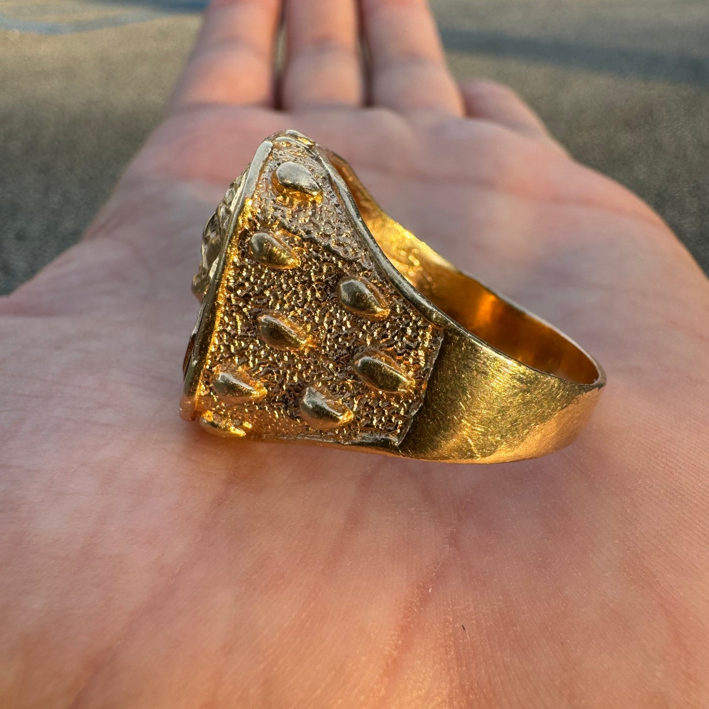 1980’s 14k Yellow Gold Jesus Piece Signet Ring (13)