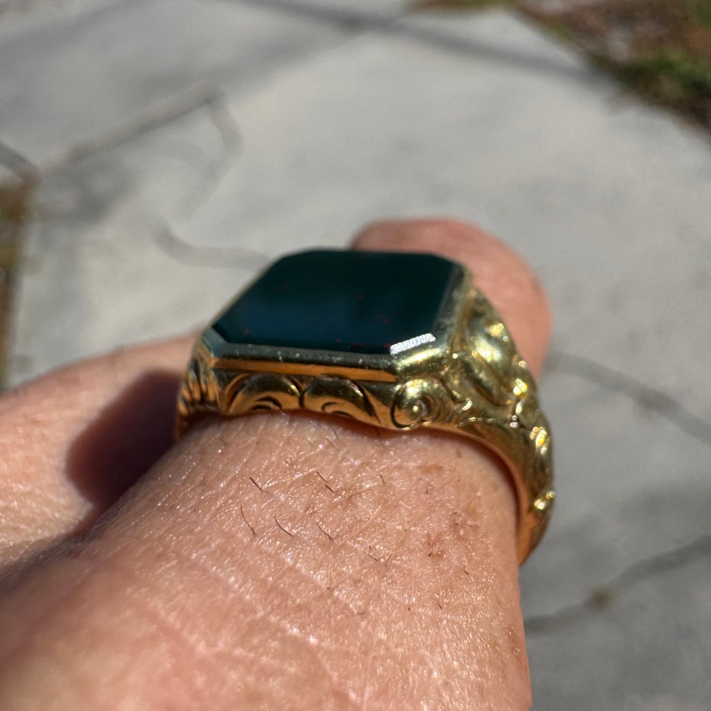 Antique Art Nouveau Solid 18k Yellow Gold Bloodstone Signet Ring (10)