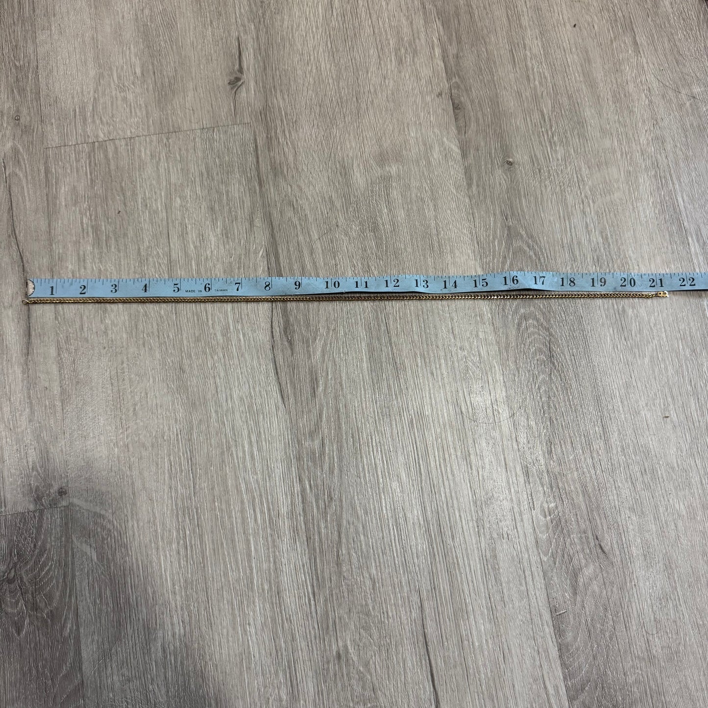 Mid-Century Solid 18k Yellow Gold Handcrafted Cuban Curb Link Necklace (21.25”)