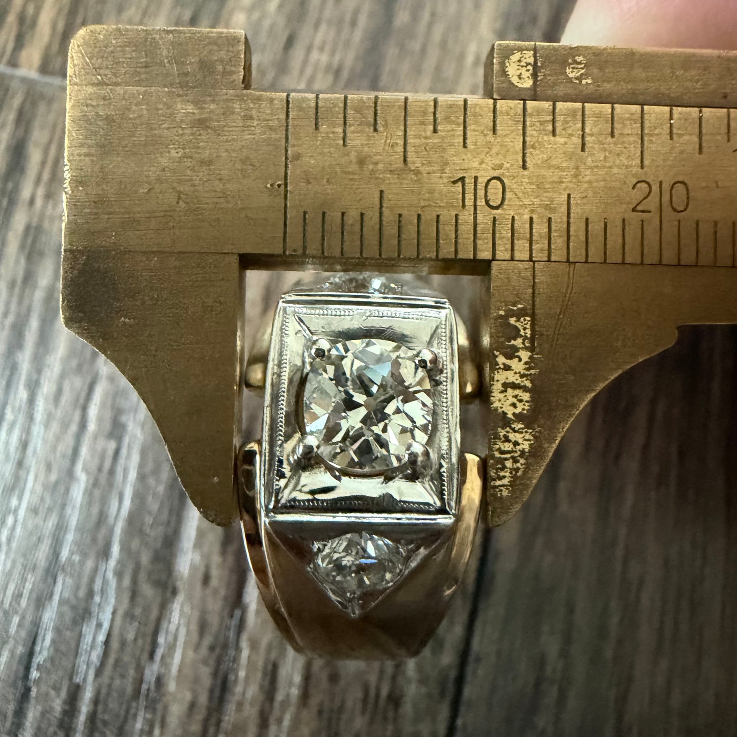 Art Deco Solid 14k Yellow Gold 1.7ctw Natural Old Euro Cut Diamond Trilogy Ring (14)