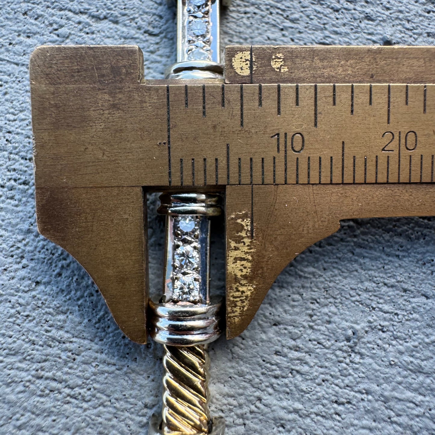 Vintage Solid 14k Two-Tone Gold 1.20ctw Natural Diamond Bracelet (7.25”)