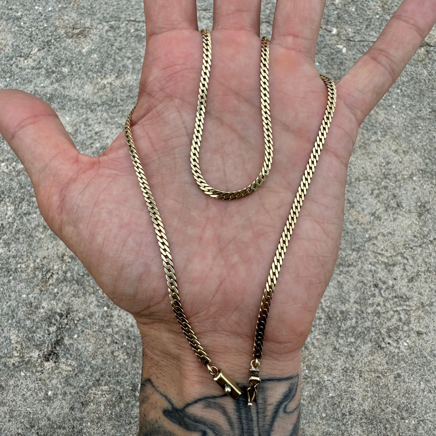 Circa 1970’s Solid 14k Italian Yellow Gold Herringbone Style Cuban Link Necklace (19.25”)