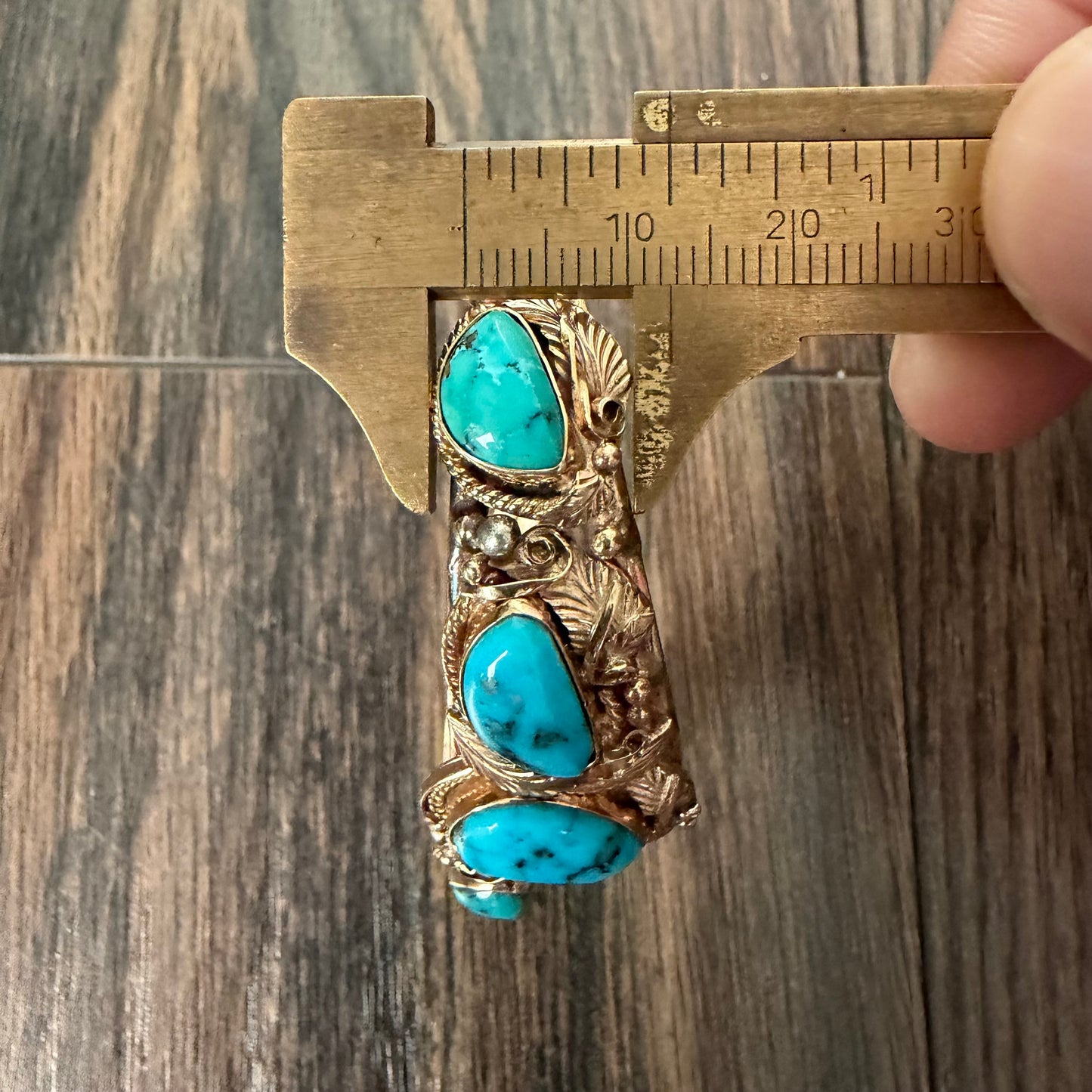 Vintage Solid 14k Yellow Gold Navajo Artist Signed Justin Morris Kingman Turquoise Cuff (6”-7”)