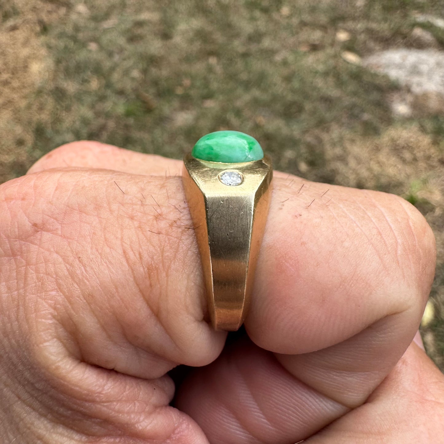 Mid-Century Solid 14k Yellow Gold Apple Jade Natural Diamond Trilogy Ring (9.5)