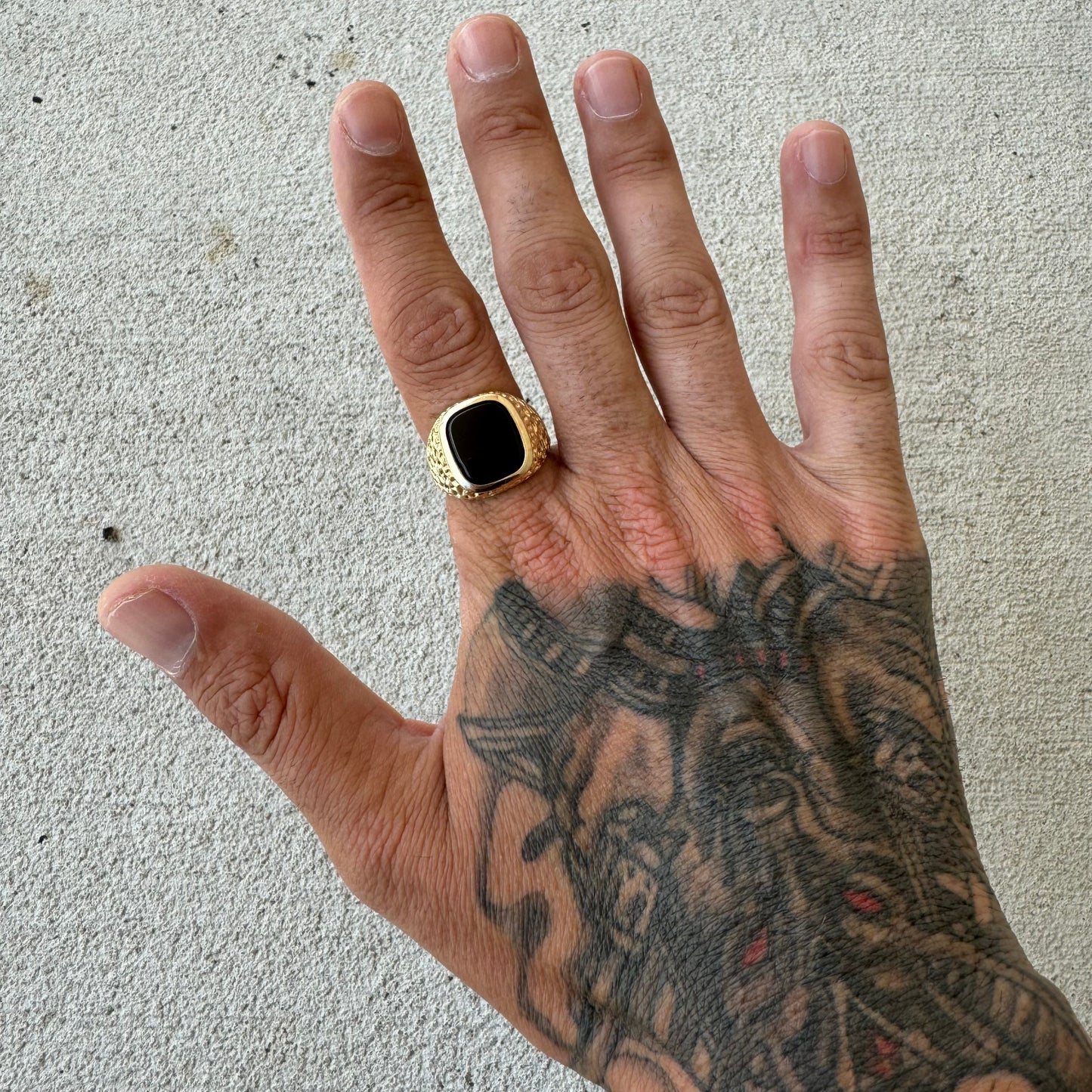 1980’s 14k Yellow Gold Black Onyx Nugget Signet Ring (10.5)