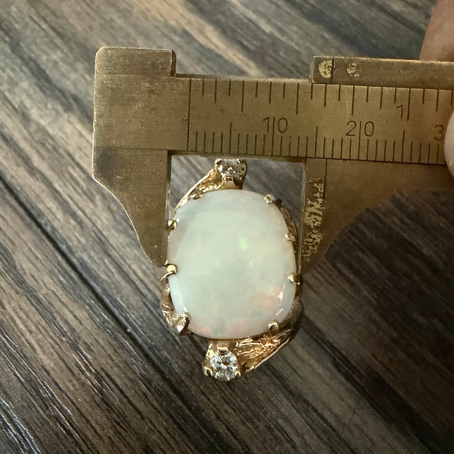 Vintage Artisan Crafted Solid 14k Yellow Gold Natural White Opal And Diamond Brutalist Ring (8)