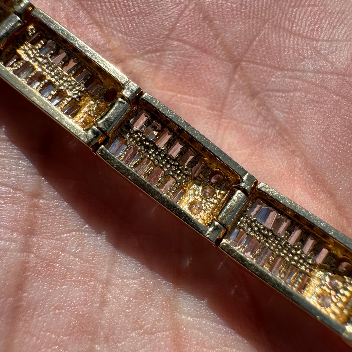 Vintage 14k Yellow Gold 10.5CTW Natural Diamond Bracelet (7.25”)