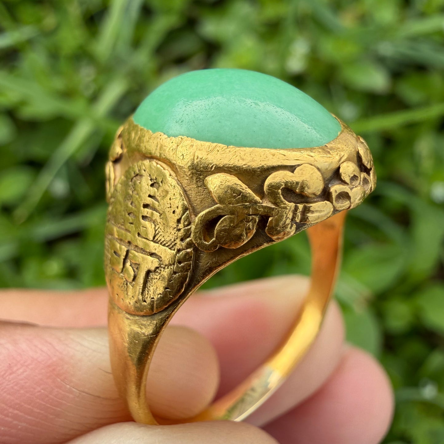 Antique Chinese Traditional 24k Yellow Gold 5.0ct Green Apple Jadeite Fu Ring (10.25)