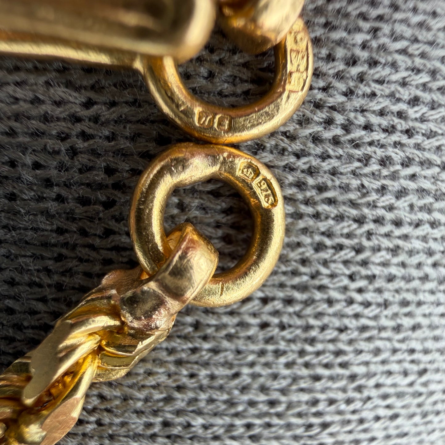 Vintage London Hallmarked Solid 22k Yellow Gold Diamondcut Rope Chain Necklace (18.5”)