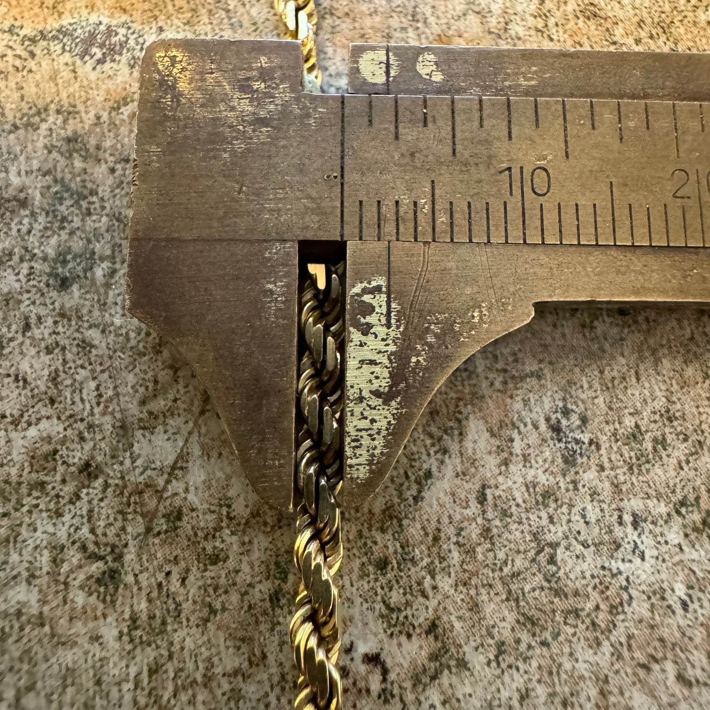 Vintage Solid 14k Yellow Gold Diamondcut Rope Chain Necklace (20”)