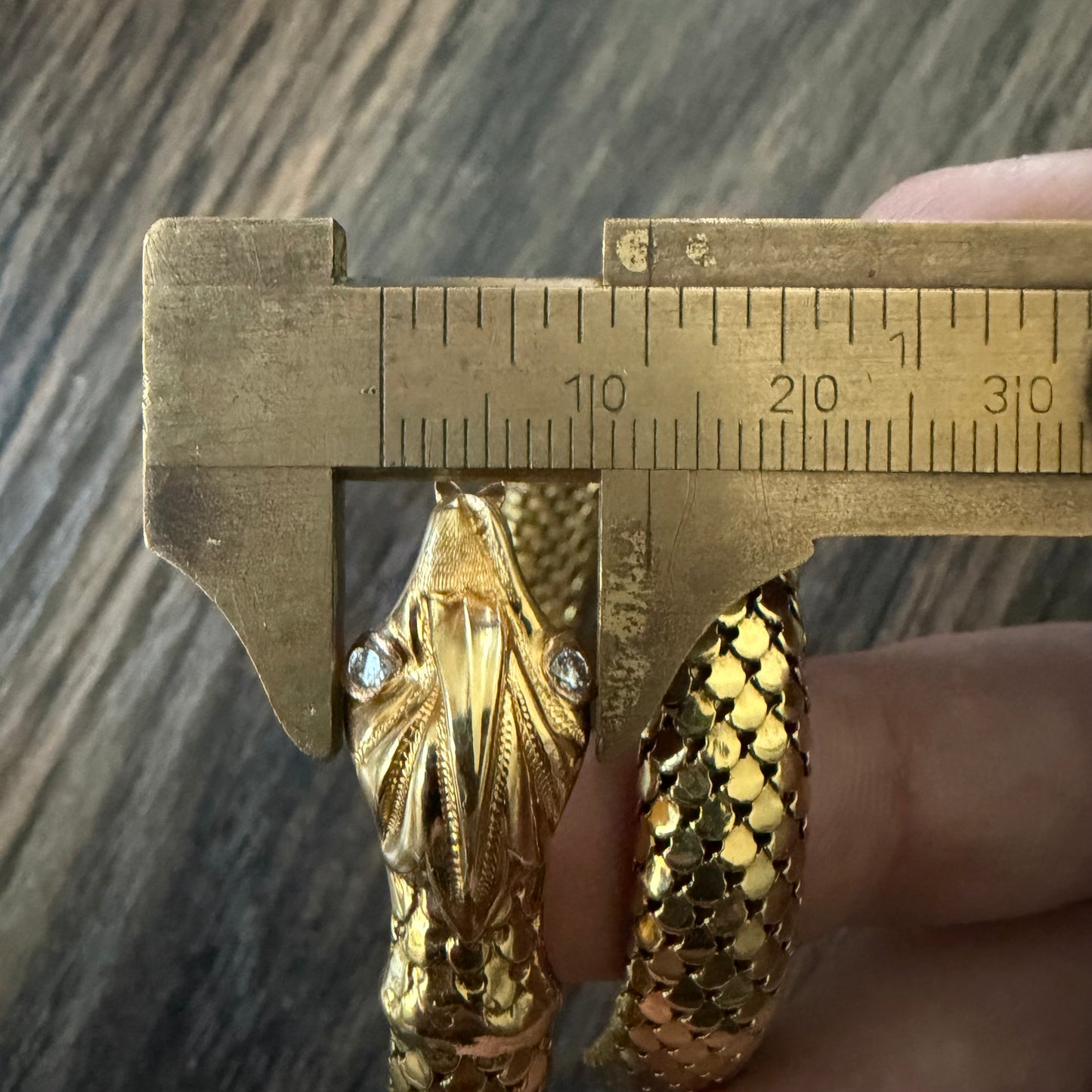 Circa 1940’s Italian Designer 18k Yellow Gold Flexible Mesh Heavyweight Snake Bracelet (6”-7.75”)