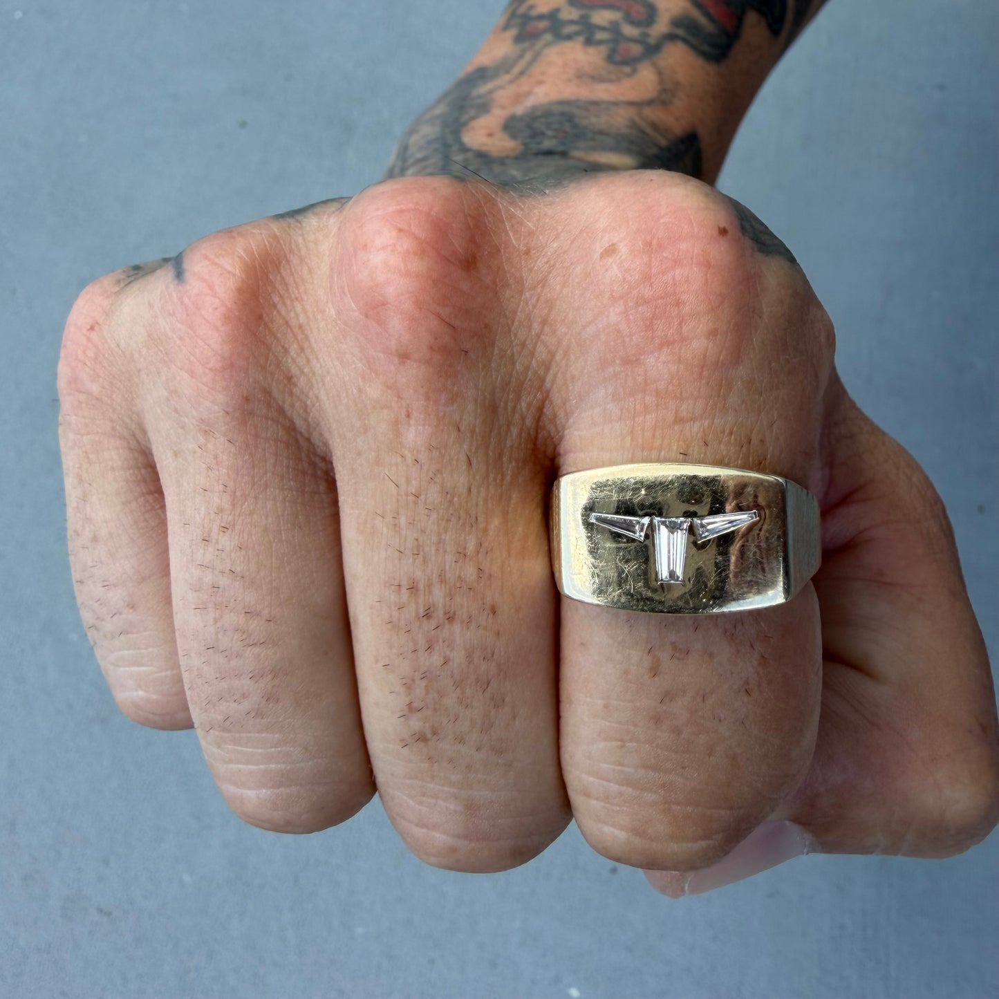 Vintage Custom Made Solid 14k Yellow Gold .50ctw VS+ Natural Diamond Trilogy Longhorn Signet Ring (12.5)